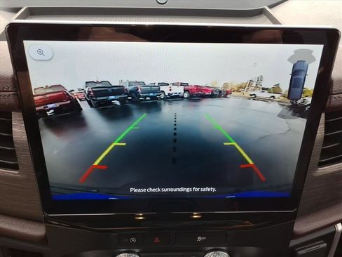 Used 2024 Ford Expedition Limited image 20