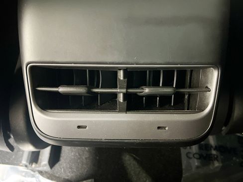 Used 2021 Tesla Model 3 Long Range image 19