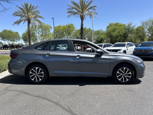Used 2024 Volkswagen Jetta S FWD image 6