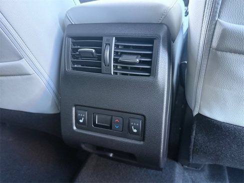 New 2026 Mitsubishi Outlander SEL image 27