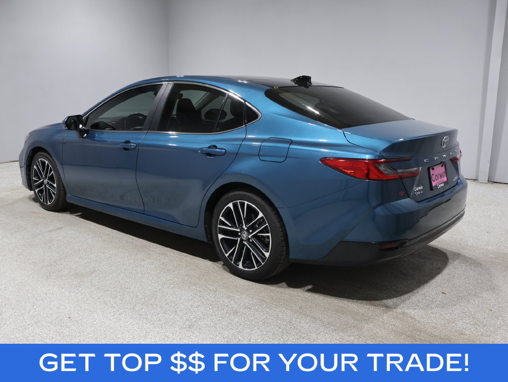 Used 2025 Toyota Camry XLE FWD image 4