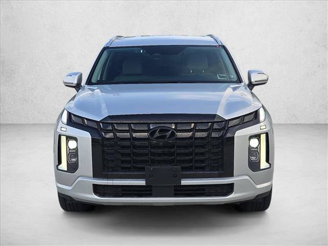 Used 2024 Hyundai Palisade SEL FWD image 2
