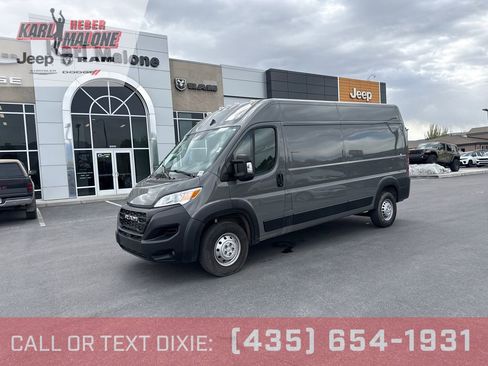 Used 2025 RAM ProMaster 2500 FWD image 1