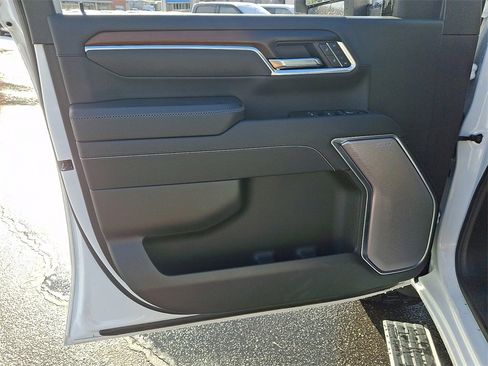 Used 2025 GMC Sierra 2500 Denali w/ Denali Reserve Package image 12