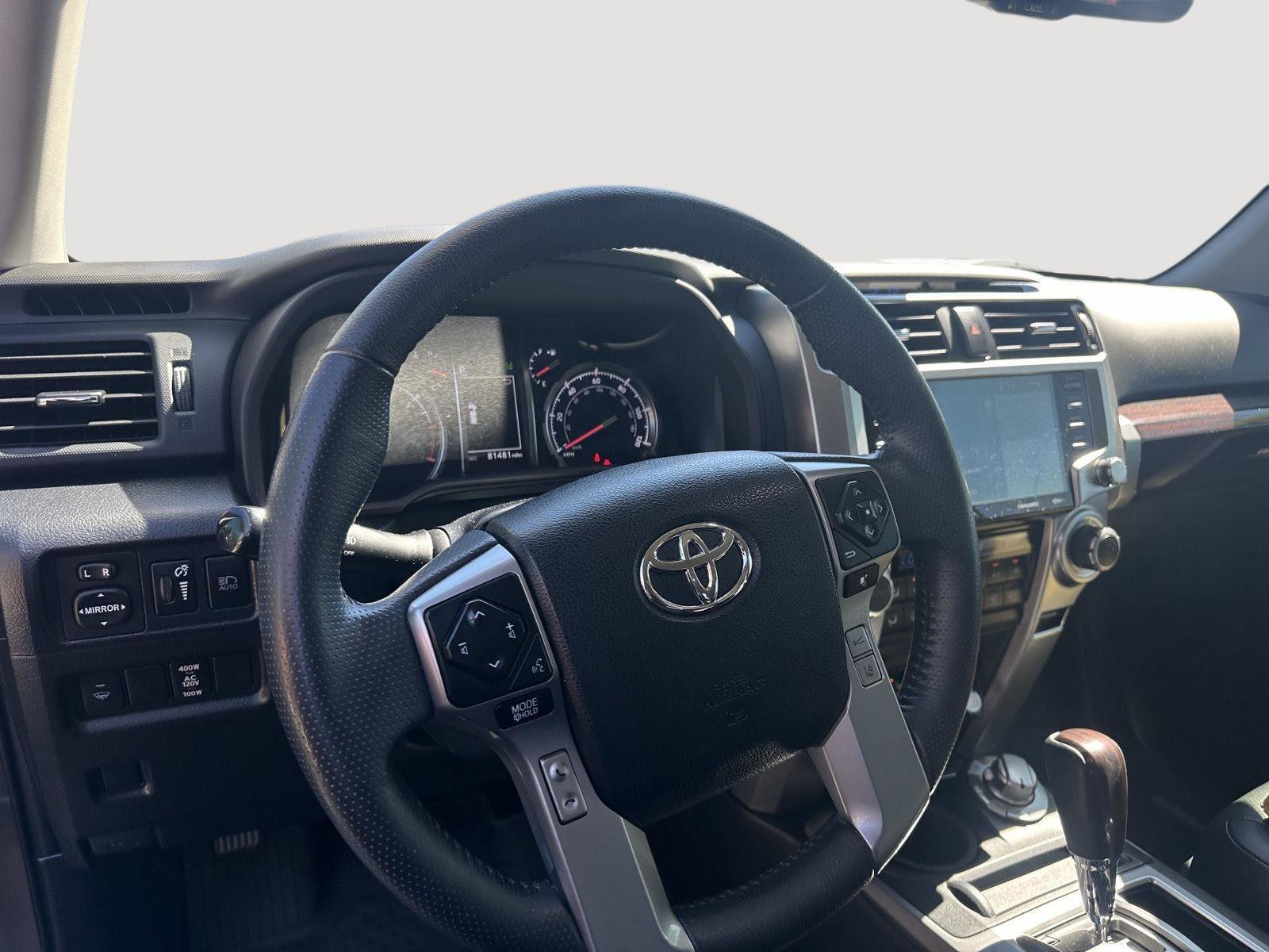 Used 2020 Toyota 4Runner Limited AWD/4WD image 10