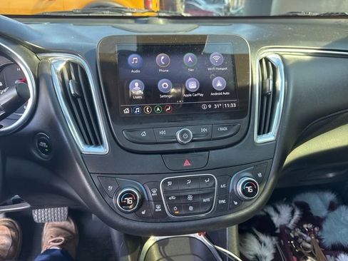 Used 2022 Chevrolet Malibu Premier image 21