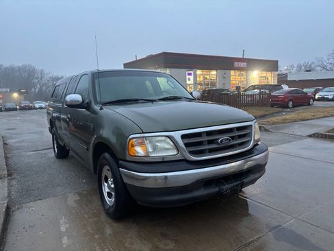 Used 2002 Ford F150 King Ranch image 3