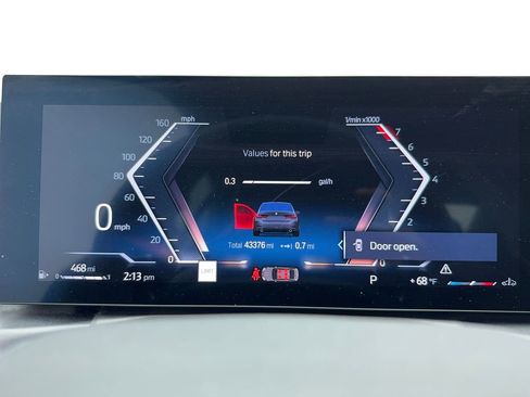 Used 2024 BMW 330i Sedan w/ Convenience Package image 28