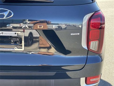 Used 2021 Hyundai Palisade SEL w/ Premium Package image 11