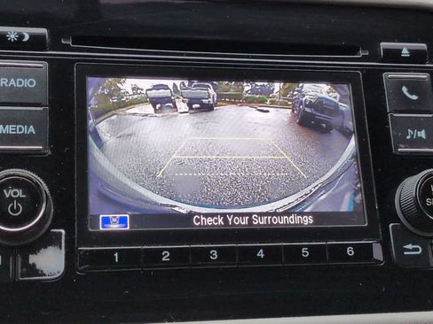 Used 2021 Honda HR-V LX image 19