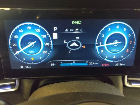 Used 2024 Hyundai Elantra SEL FWD image 23