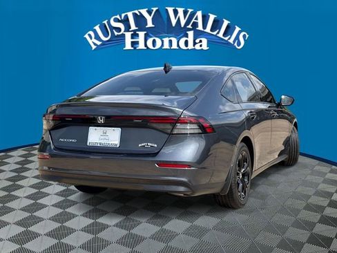 Used 2025 Honda Accord SE image 2