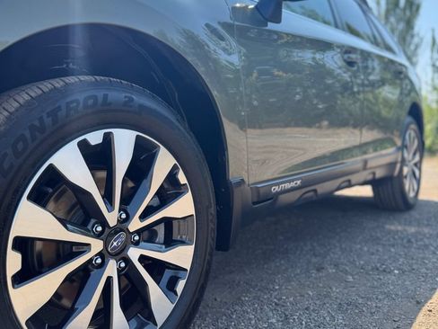 Used 2016 Subaru Outback 2.5i Limited AWD/4WD image 41