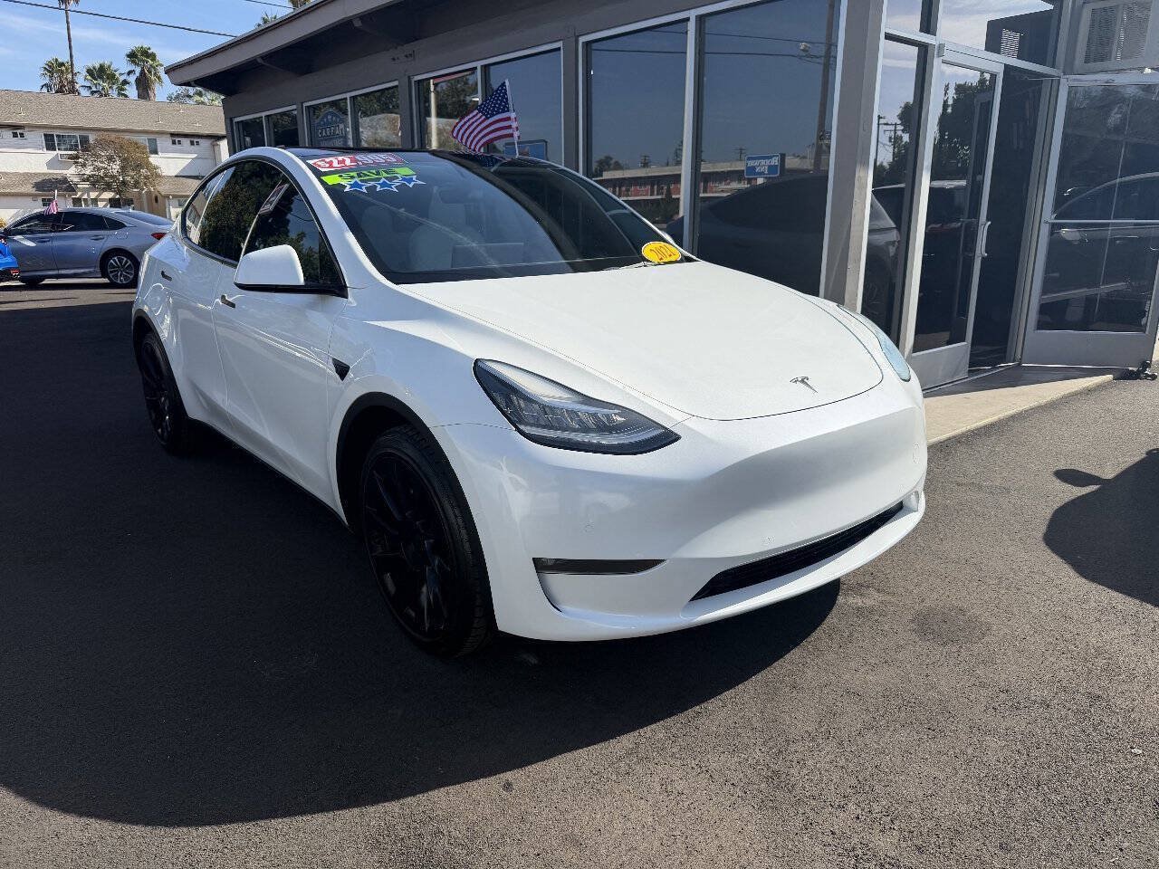 Used 2021 Tesla Model Y Long Range AWD/4WD image 2