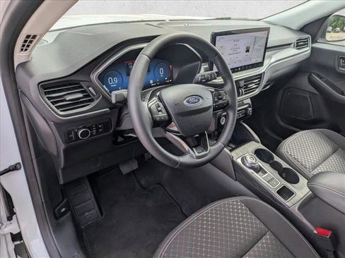 Used 2024 Ford Escape Active w/ Tech Pack #2 FWD image 9
