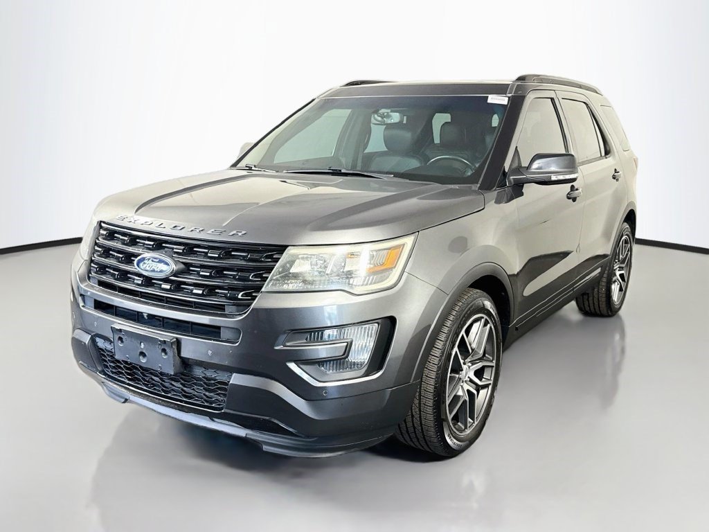 Used 2016 Ford Explorer Sport w/ Equipment Group 401A AWD/4WD image 4