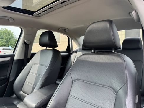 Used 2012 Volkswagen Passat 2.5 SE FWD image 20