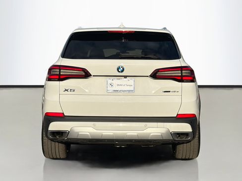 Used 2022 BMW X5 xDrive45e w/ Luxury Seating Package image 4