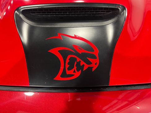 Used 2015 Dodge Challenger SRT Hellcat RWD image 38