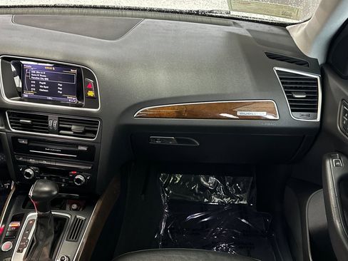Used 2015 Audi Q5 2.0T Premium Plus w/ Technology Package image 29