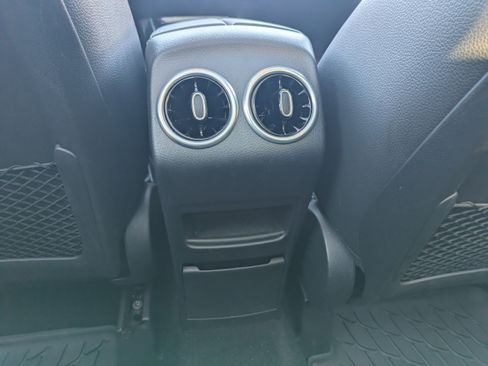 Certified 2022 Mercedes-Benz GLA 35 AMG 4MATIC image 15