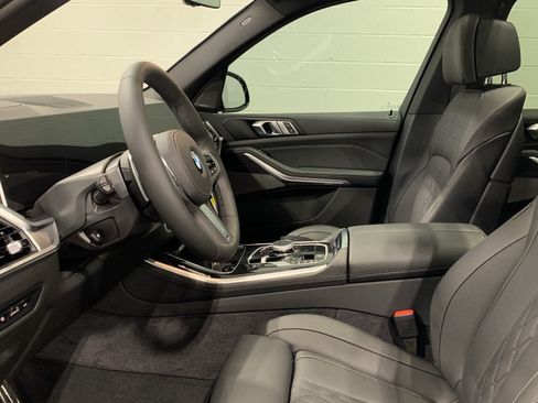 Used 2026 BMW X5 xDrive40i w/ M Sport Package AWD/4WD image 12
