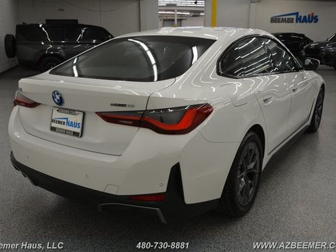 Used 2023 BMW i4 eDrive35 w/ Premium Package RWD image 11