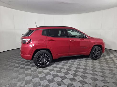 Used 2022 Jeep Compass Limited AWD/4WD image 4