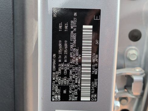 Used 2025 Lexus RX 350 Premium w/ Accessory Package (Z1) FWD image 31