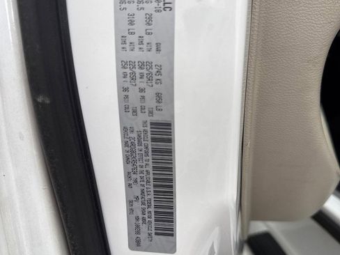 Used 2019 Dodge Grand Caravan SE FWD image 47