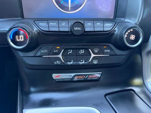 Used 2019 Chevrolet Corvette Z06 image 32