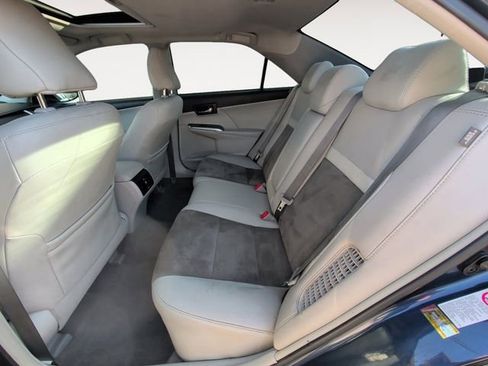 Used 2014 Toyota Camry XLE w/ Leather Package FWD image 13