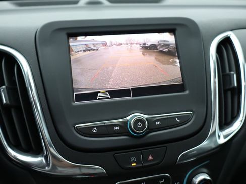 Used 2024 Chevrolet Equinox LT image 20