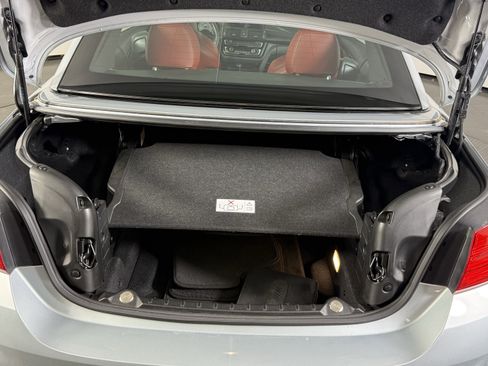 Used 2015 BMW M4 Convertible image 18