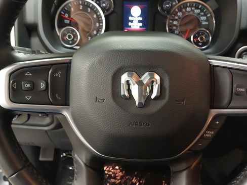 Used 2024 RAM 2500 Big Horn w/ Sport Appearance Package image 35