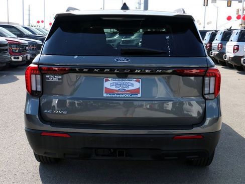 New 2025 Ford Explorer Active image 6