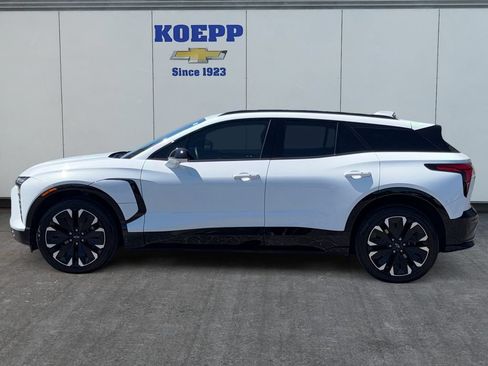 Used 2024 Chevrolet Blazer EV RS AWD/4WD image 2