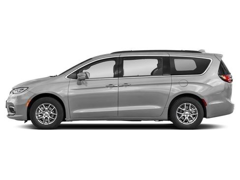 Used 2021 Chrysler Pacifica Touring-L w/ Uconnect Theater Family Group AWD/4WD image 45