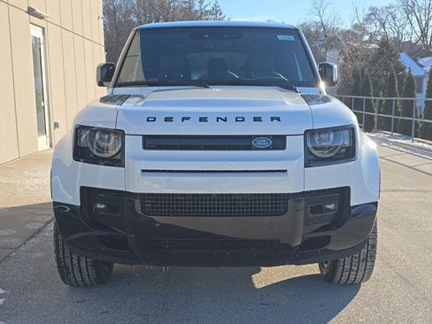 New 2025 Land Rover Defender 130 X-Dynamic SE AWD/4WD image 2
