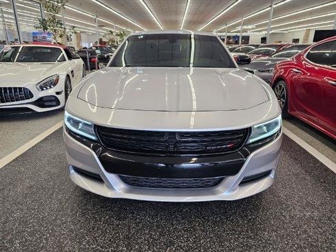 Used 2019 Dodge Charger Police w/ Street Appearance Group image 2