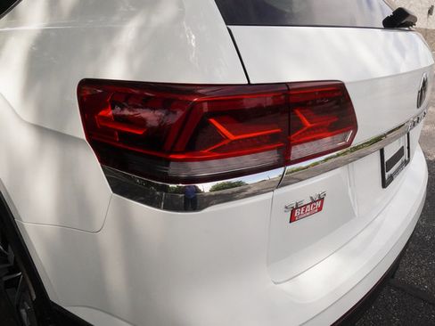 Used 2022 Volkswagen Atlas SE FWD image 32