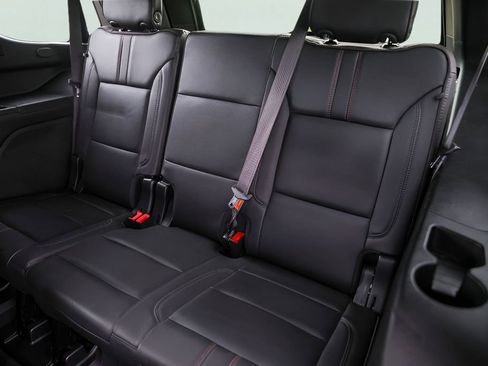 Used 2023 Chevrolet Tahoe RST image 30