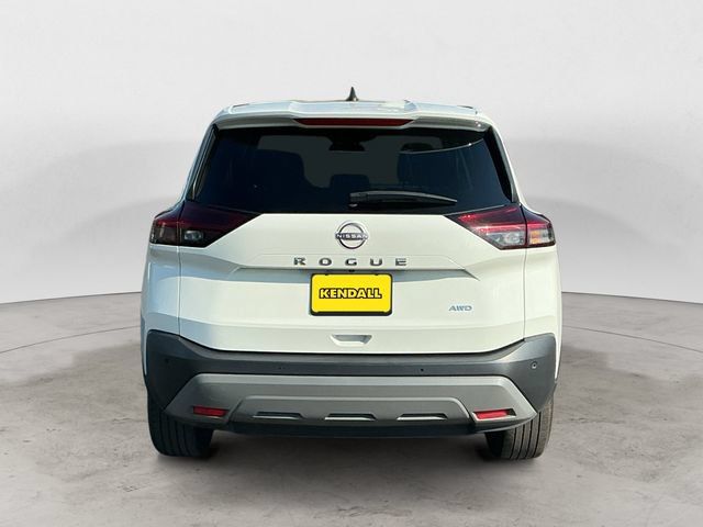 Used 2023 Nissan Rogue S AWD/4WD image 6