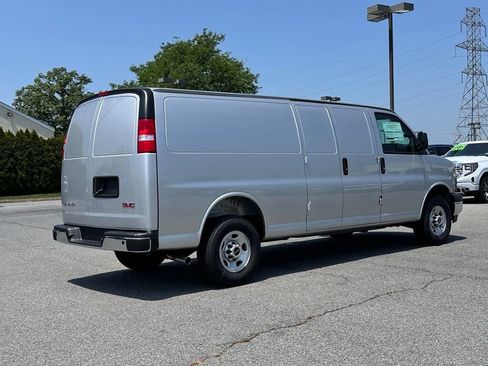 New 2026 GMC Savana 3500 Extended w/ Driver Convenience Package RWD image 8