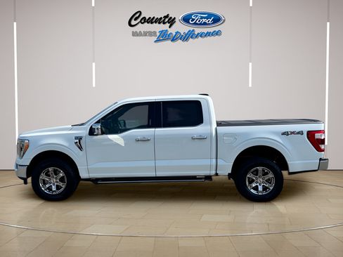 Used 2022 Ford F150 Lariat AWD/4WD image 3