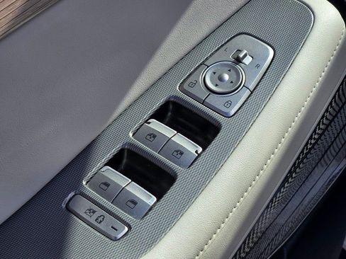 Used 2021 Hyundai Palisade Limited image 21