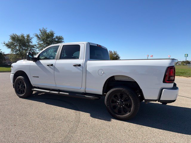 Used 2026 RAM 2500 Big Horn AWD/4WD image 2