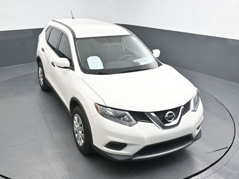 Used 2016 Nissan Rogue S image 10