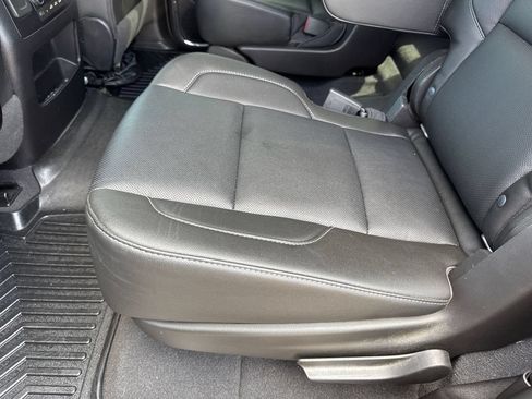 Used 2019 Chevrolet Tahoe Premier AWD/4WD image 43