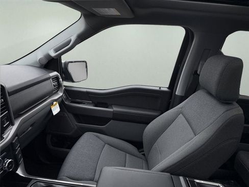 New 2026 Ford F150 XLT w/ Equipment Group 303A High image 17